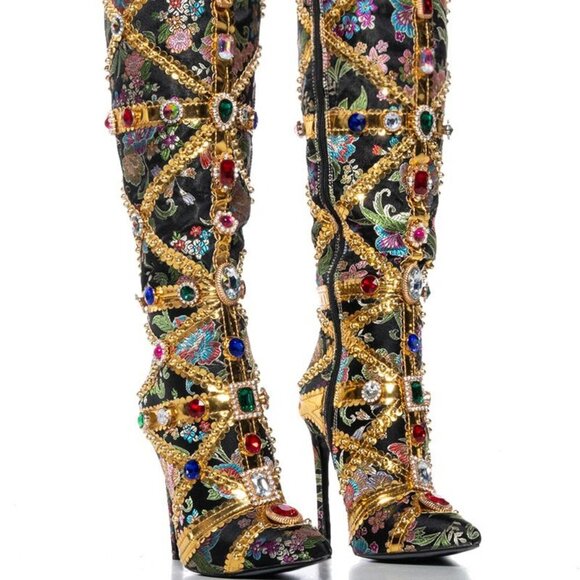 The AZALEA WANG" CAGED CONFIDENCE " EMBELLISHED BOOT IN BLACK  ( BRAND NEW!! - Picture 1 of 7